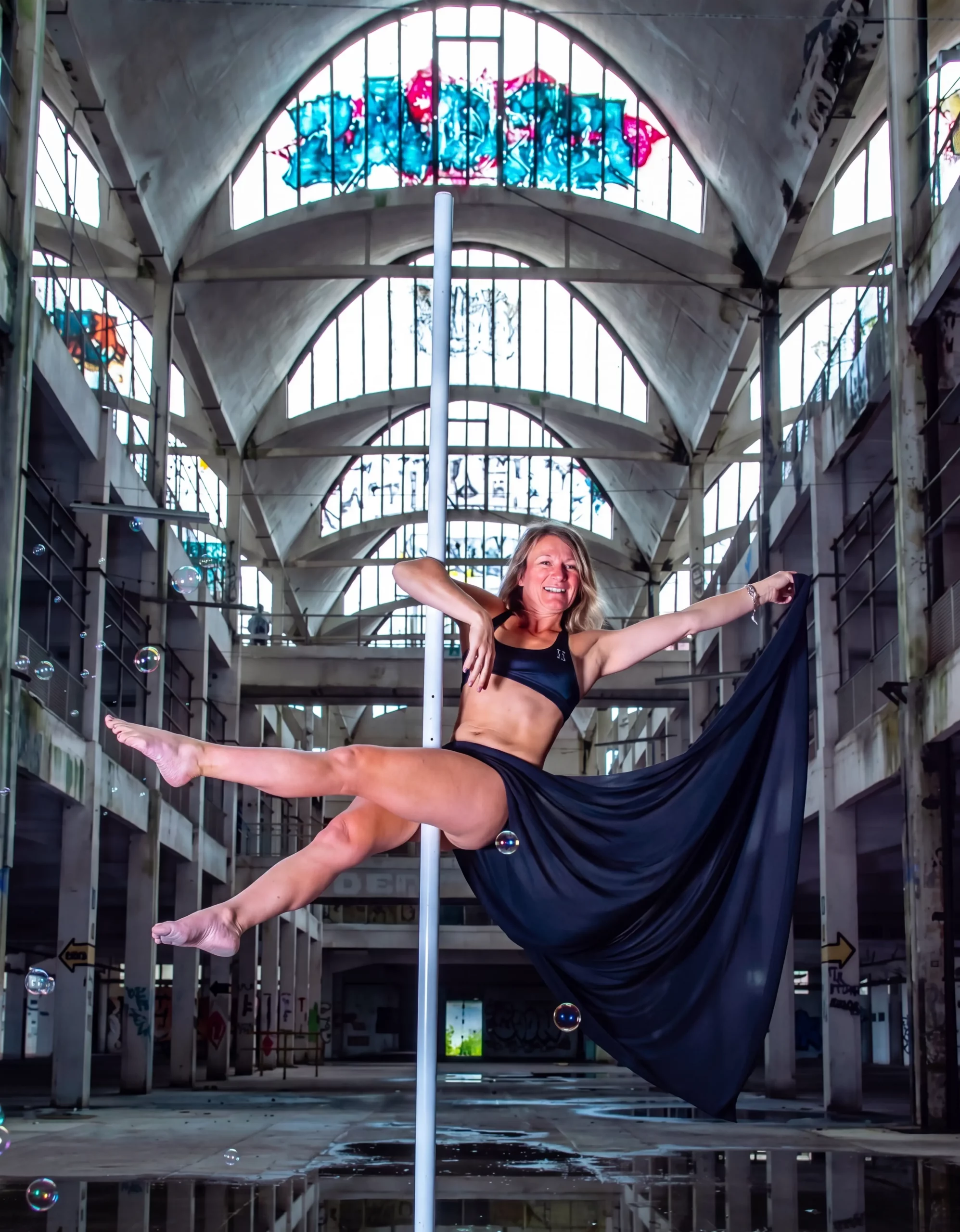 Valérie, professeure de pole dance chez Pole Dance Studio